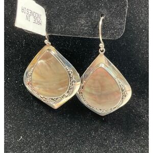 Samuel B Sterling Silver Mother of Pearl Teardrop Dangle Earrings Indonesia